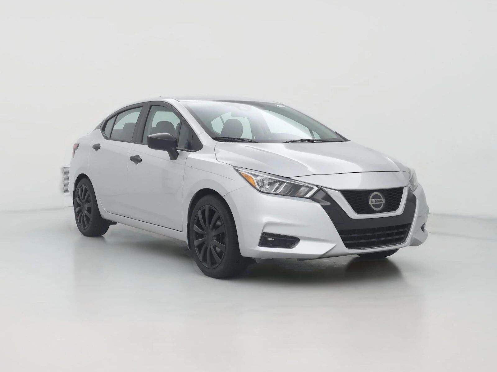 2020 NISSAN Versa