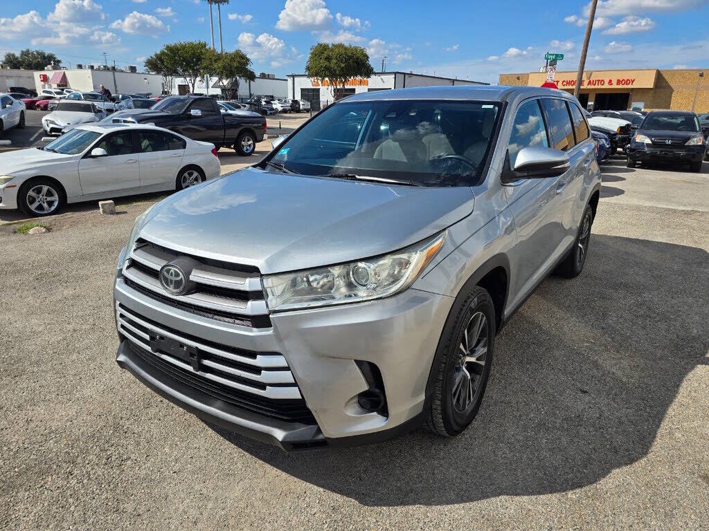 2019 TOYOTA Highlander
