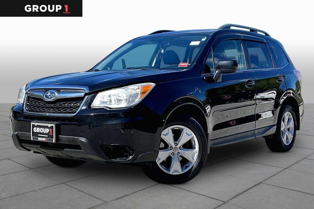 2016 SUBARU Forester