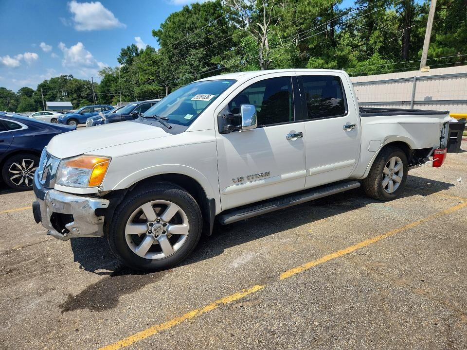 2012 NISSAN Titan