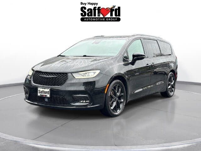 2025 CHRYSLER Pacifica