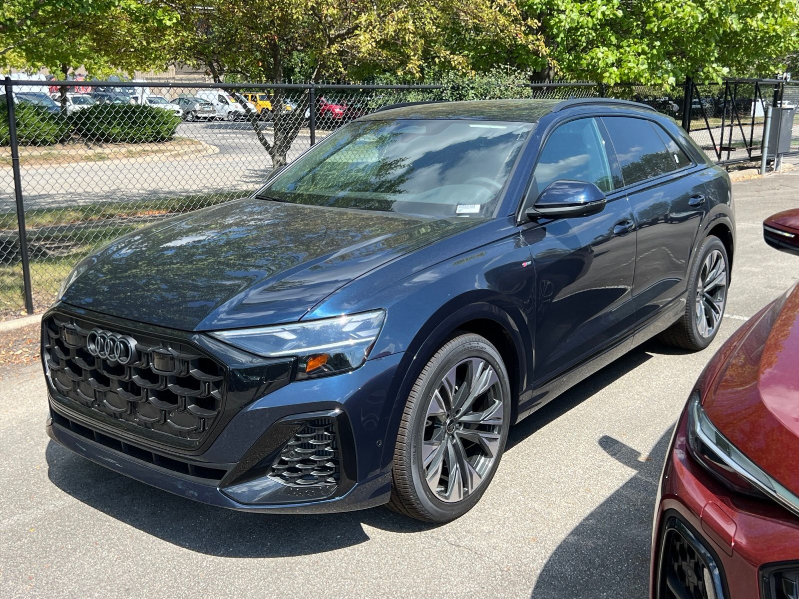 2027 AUDI Q8