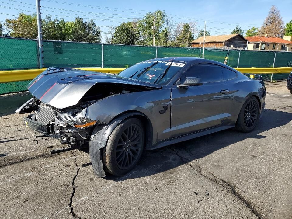 2019 FORD Mustang