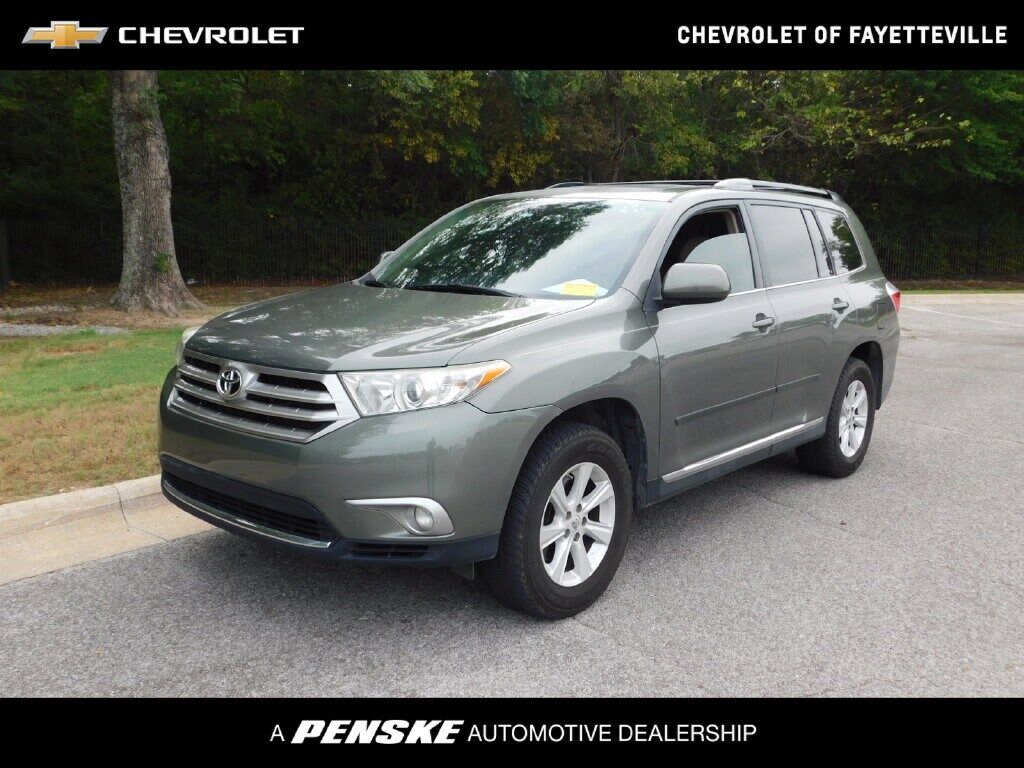 2011 TOYOTA Highlander