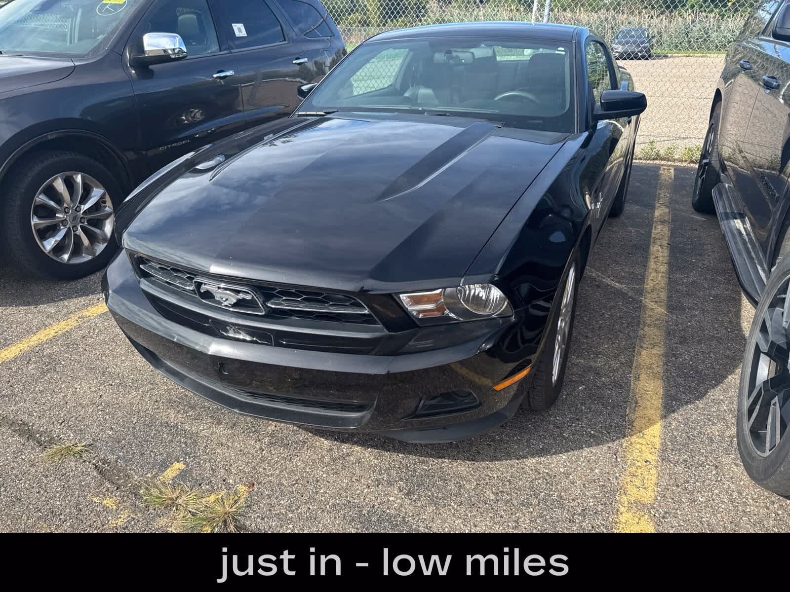 2012 FORD Mustang