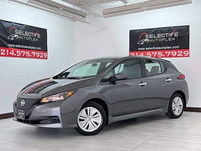 2025 NISSAN Leaf