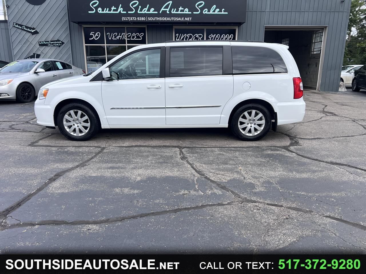 2015 CHRYSLER Town and Country
