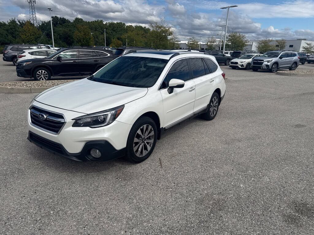2019 SUBARU Outback