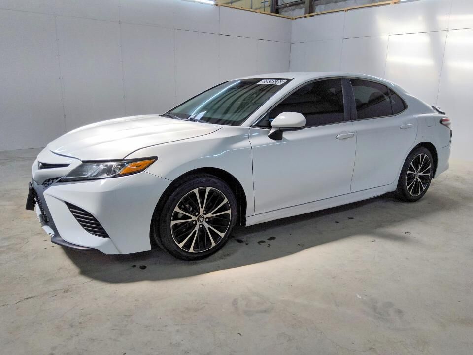 2020 TOYOTA Camry