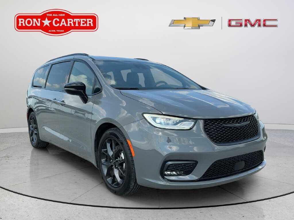 2025 CHRYSLER Pacifica