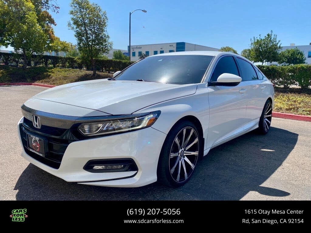 2018 HONDA Accord