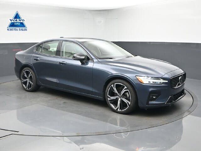 2020 VOLVO S60