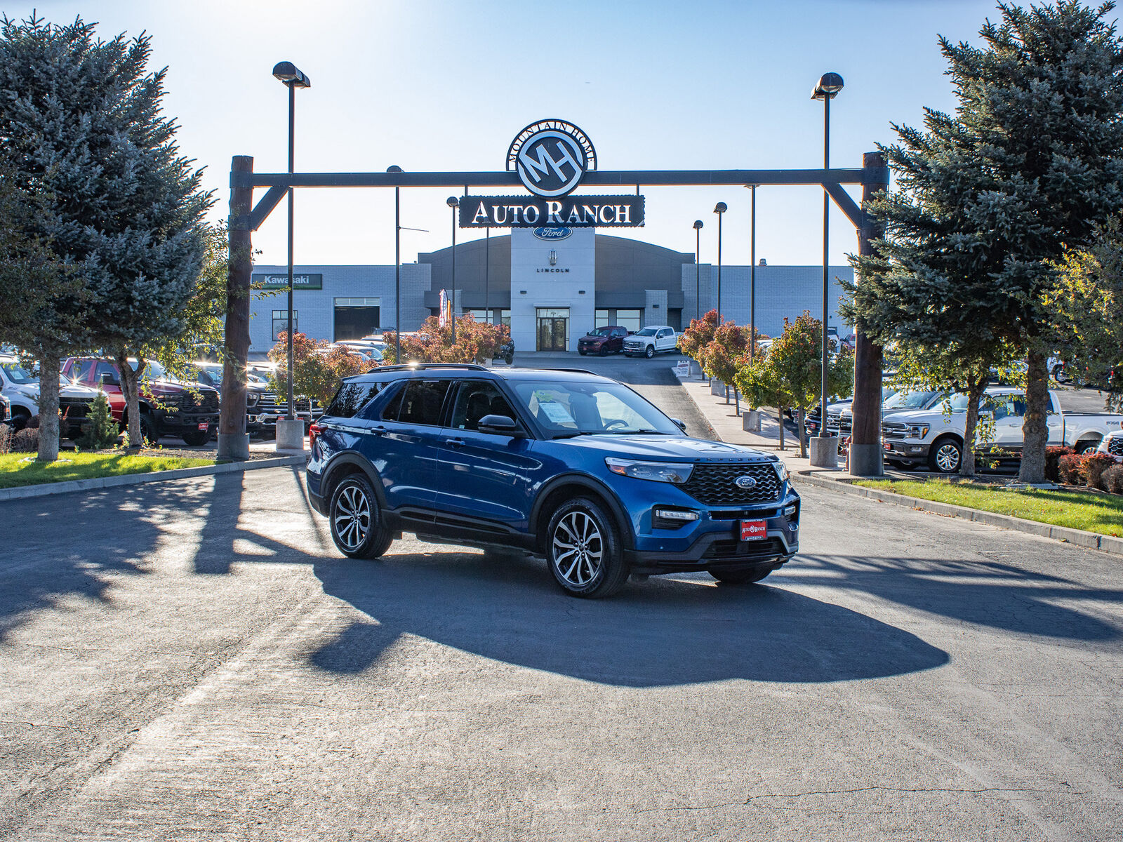 2020 FORD Explorer