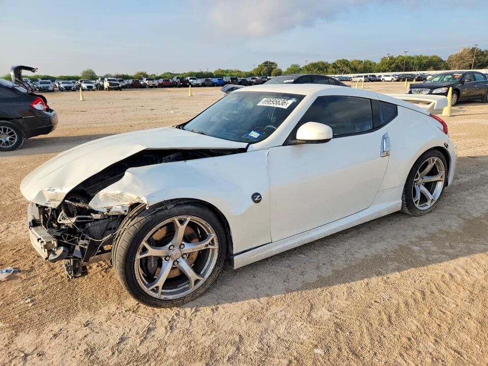 2012 NISSAN 370Z