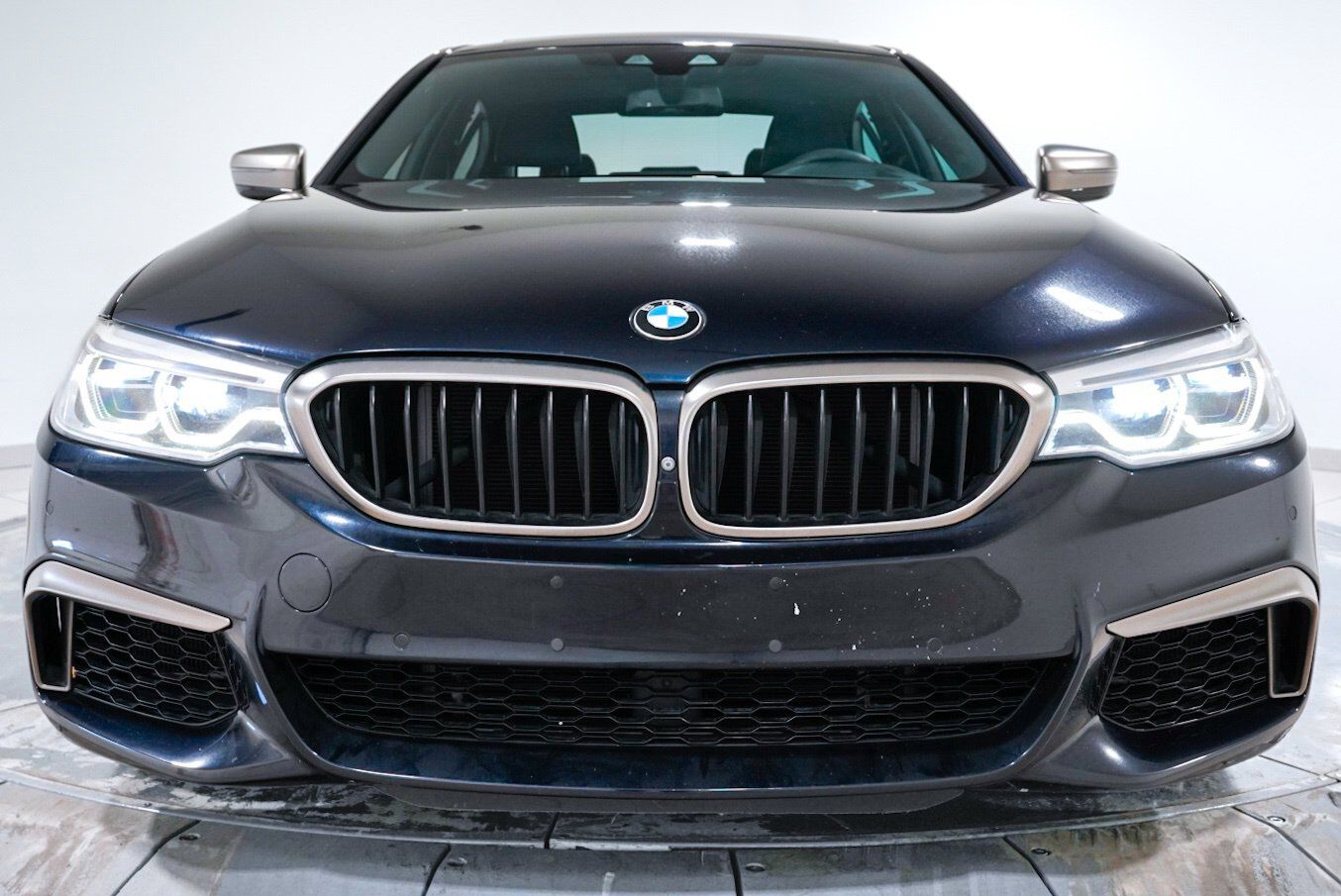 2018 BMW M550i