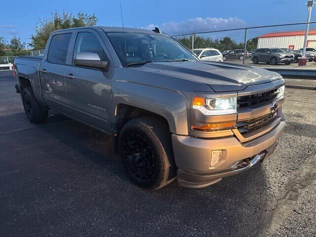 2017 CHEVROLET Silverado