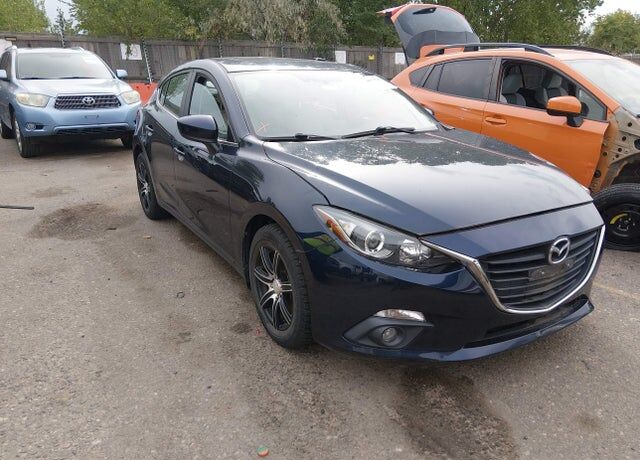 2016 MAZDA Mazda3