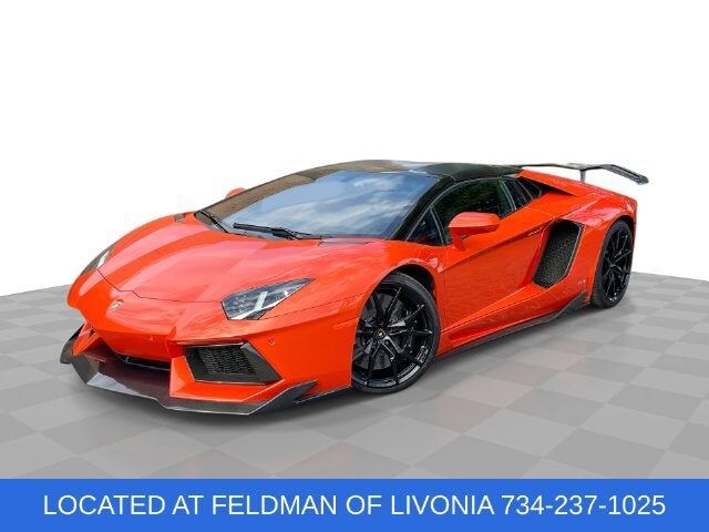 2015 LAMBORGHINI Aventador