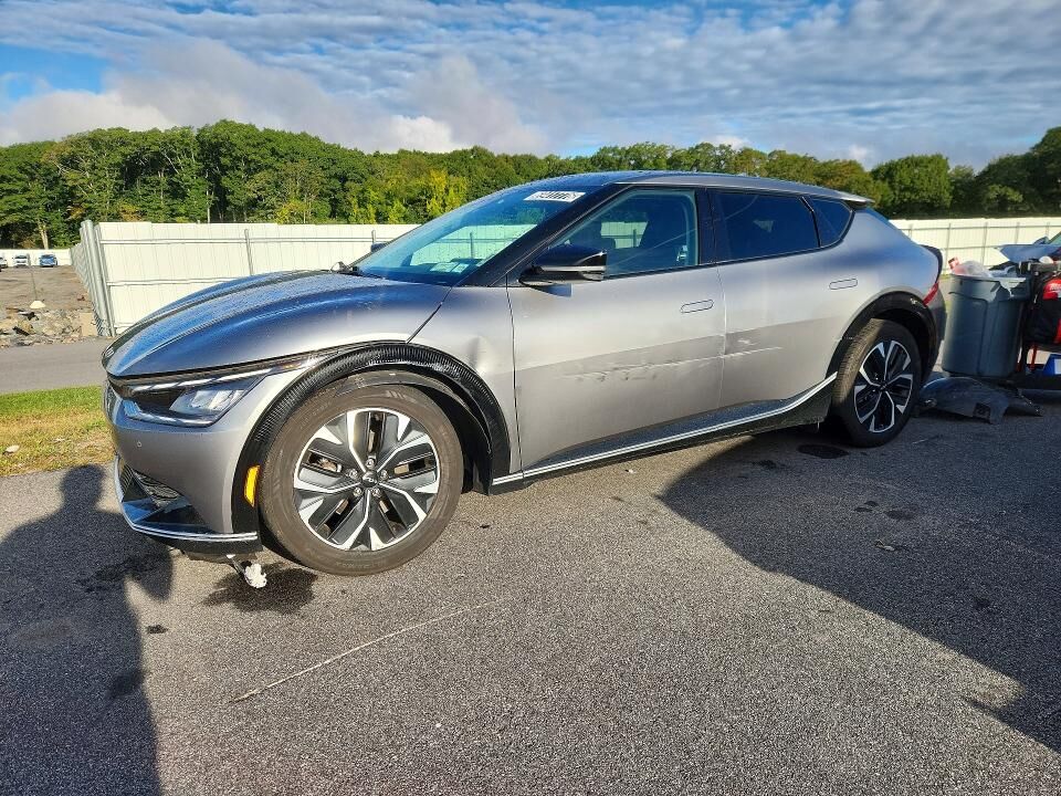 2024 KIA EV6