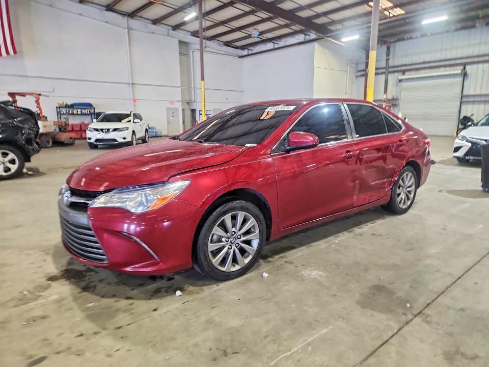 2017 TOYOTA Camry