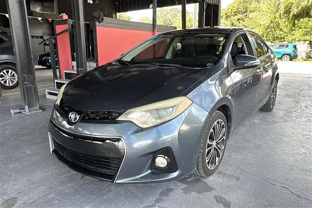 2015 TOYOTA Corolla