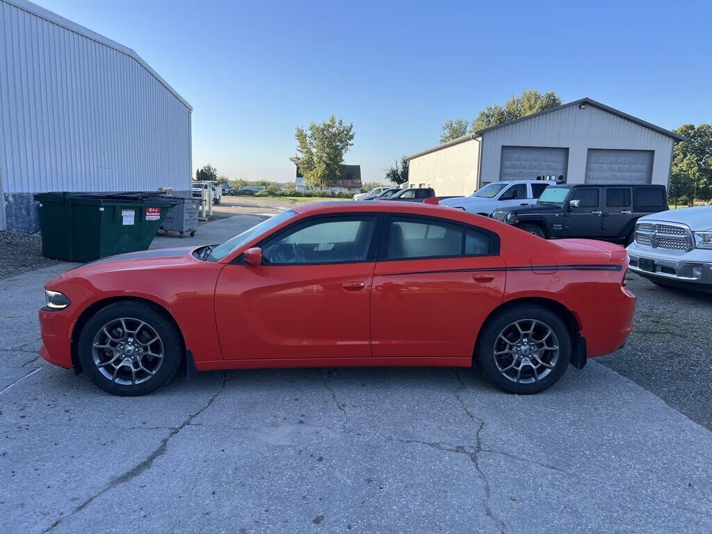 2017 DODGE Charger