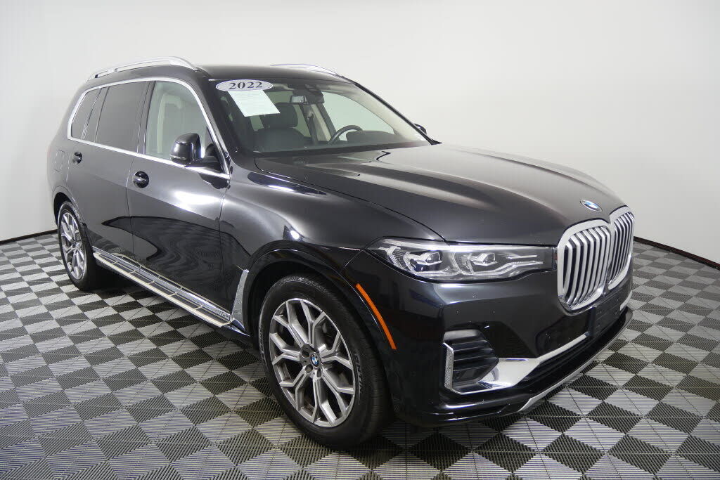 2022 BMW X7