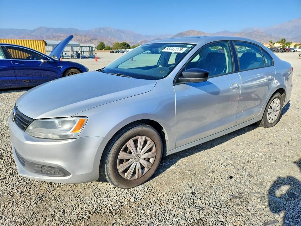 2012 VOLKSWAGEN Jetta