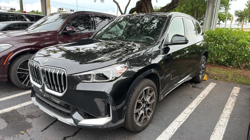 2025 BMW X1
