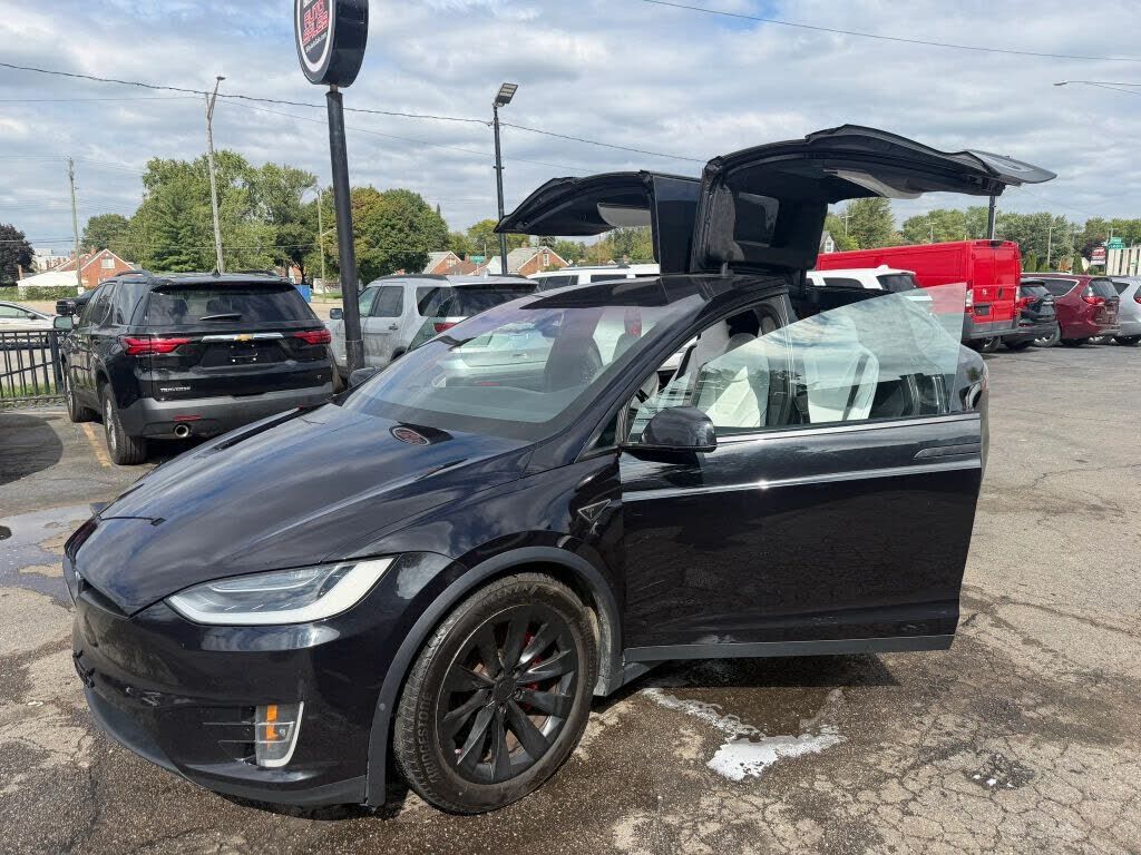 2016 TESLA Model X