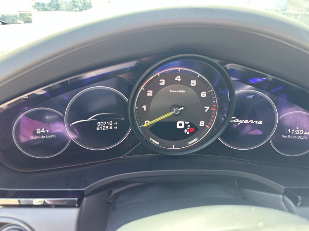 2019 PORSCHE Cayenne