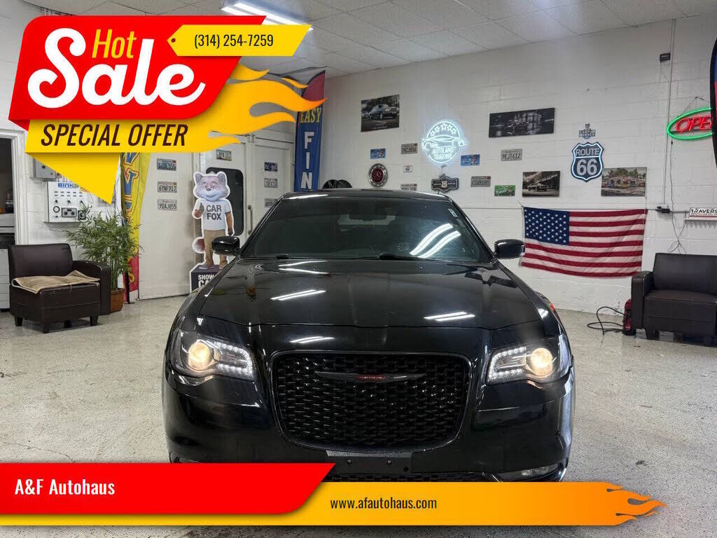 2021 CHRYSLER 300