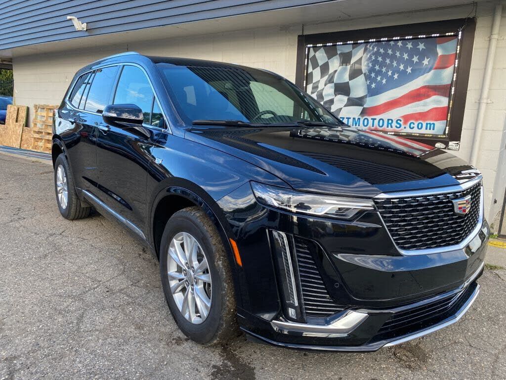 2024 CADILLAC XT6