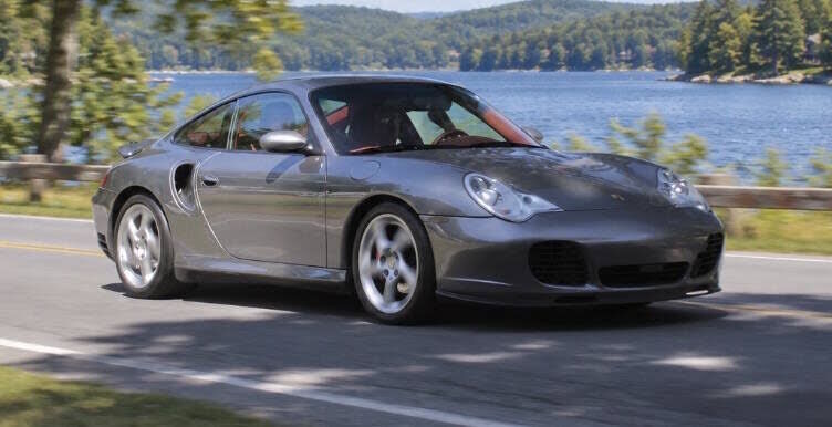 2002 PORSCHE 911