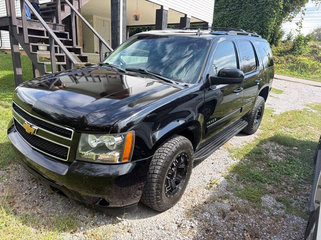 2013 CHEVROLET Tahoe