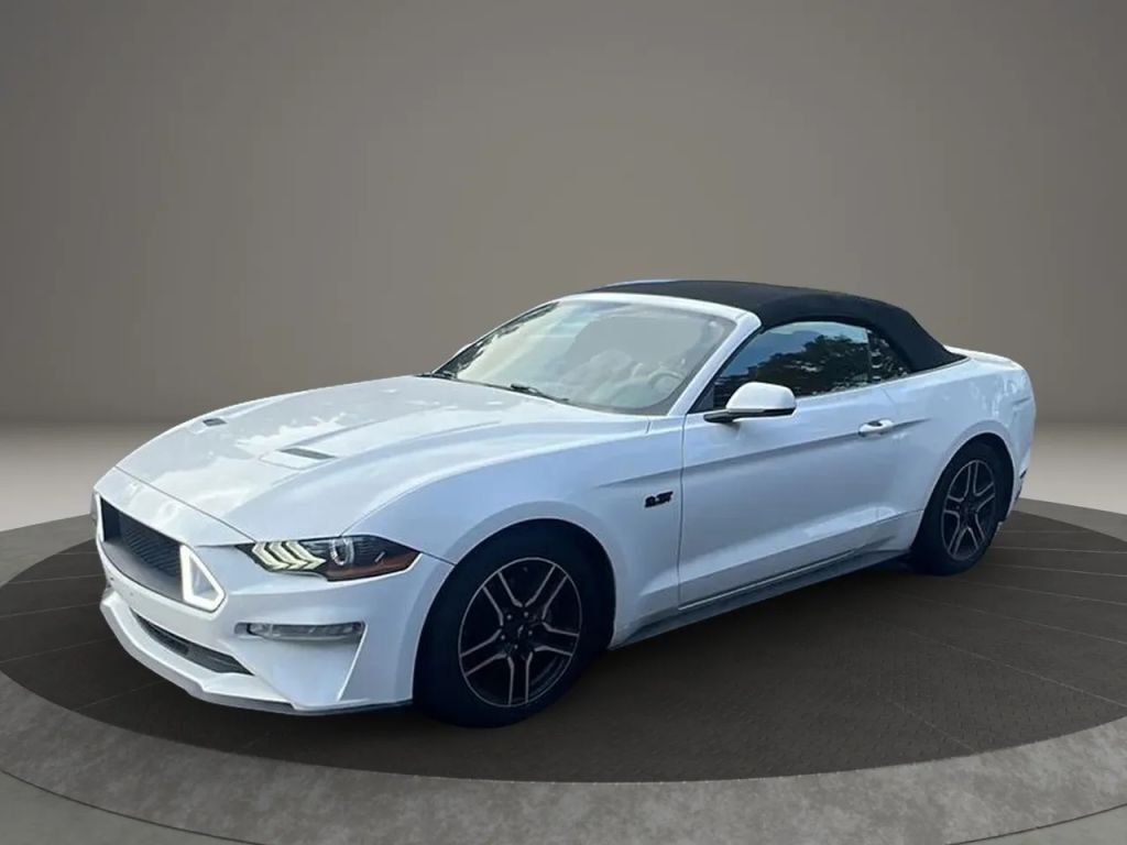 2020 FORD Mustang