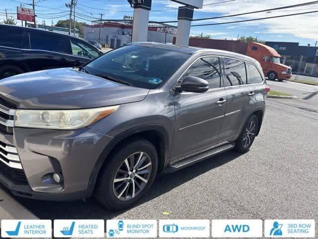 2018 TOYOTA Highlander