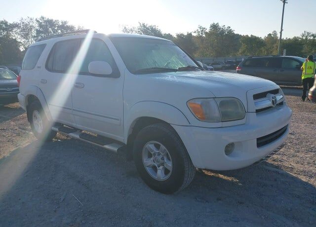 2005 TOYOTA Sequoia
