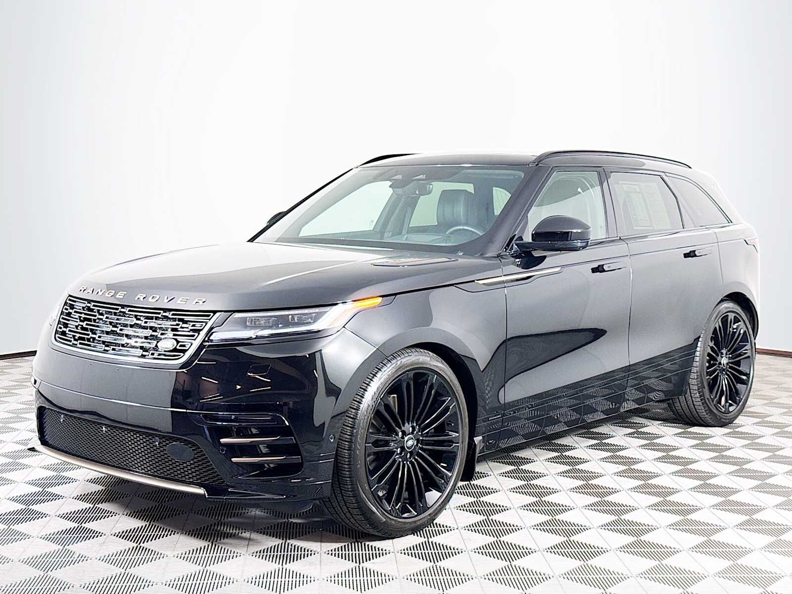 2026 LAND ROVER Range Rover Velar