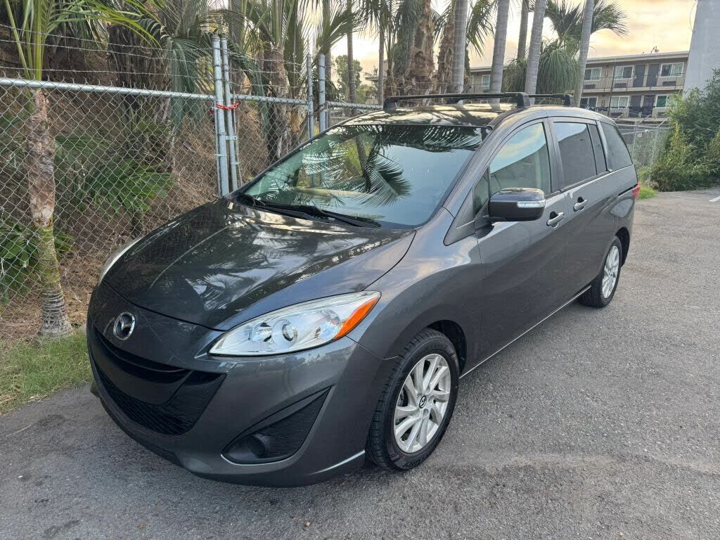 2013 MAZDA Mazda5