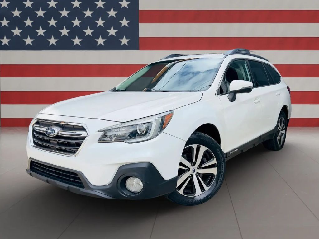 2018 SUBARU Outback