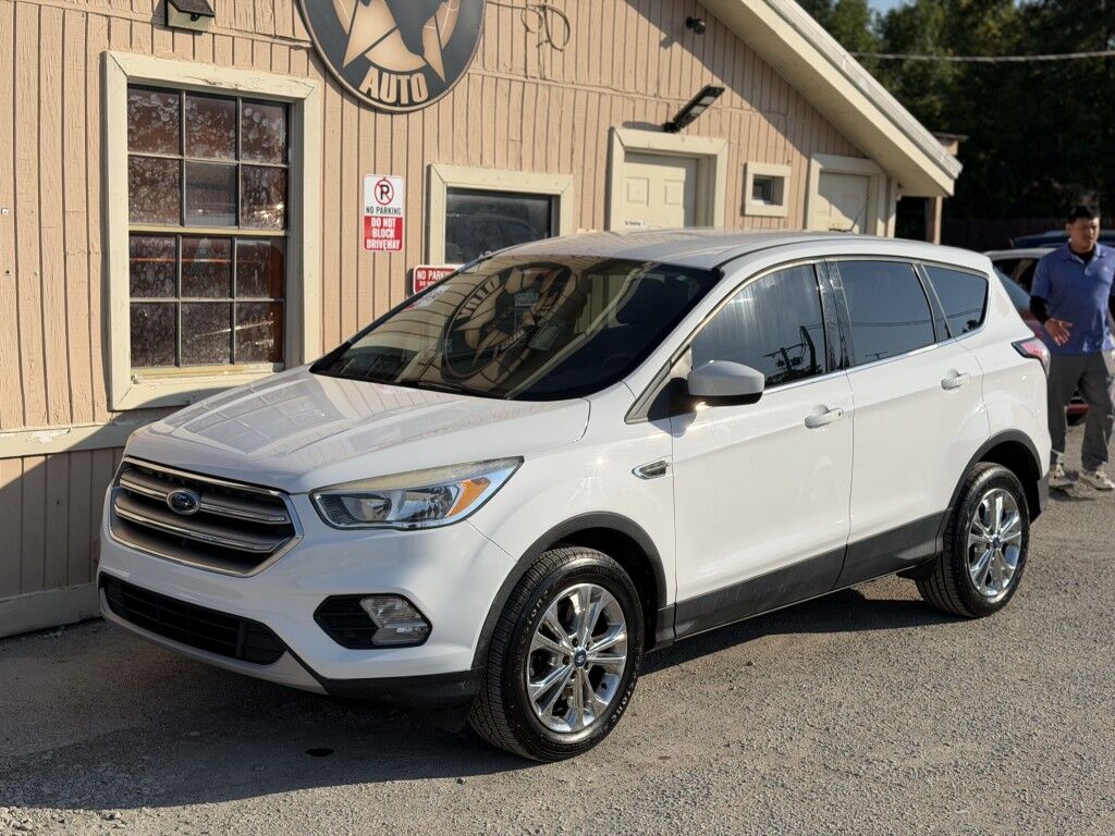 2017 FORD Escape
