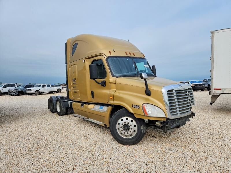 2013 FREIGHTLINER Cascadia