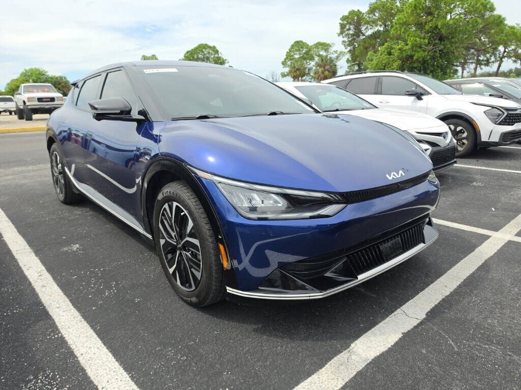 2023 KIA EV6