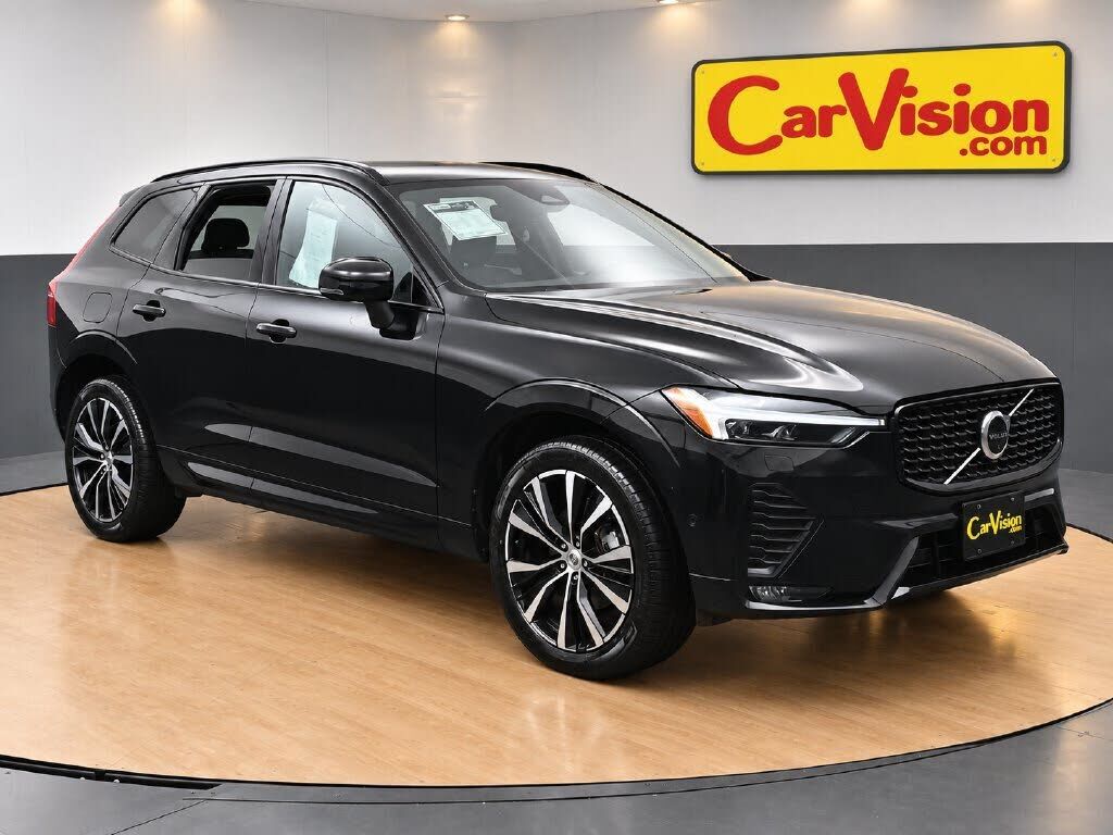 2025 VOLVO XC60