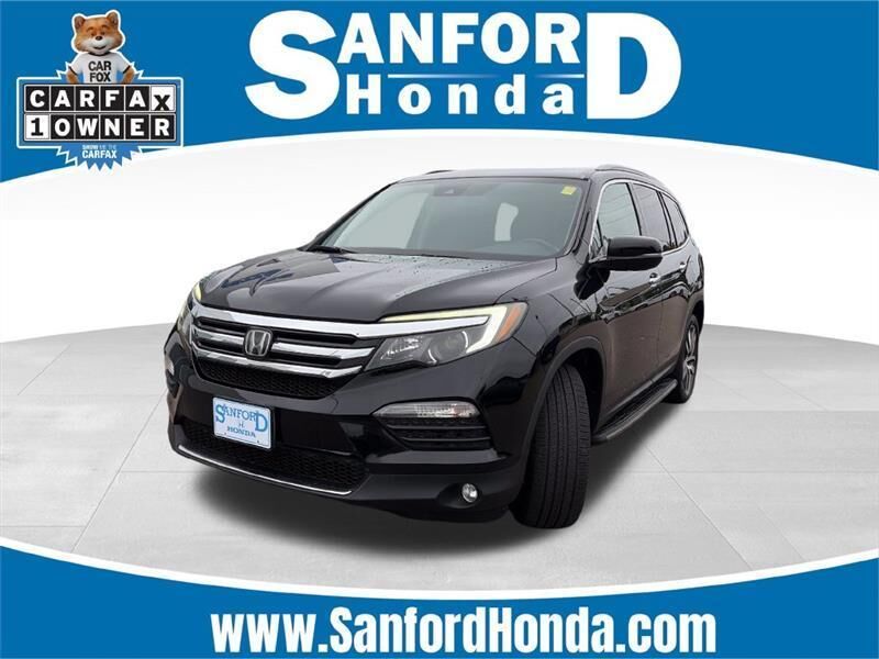2017 HONDA Pilot