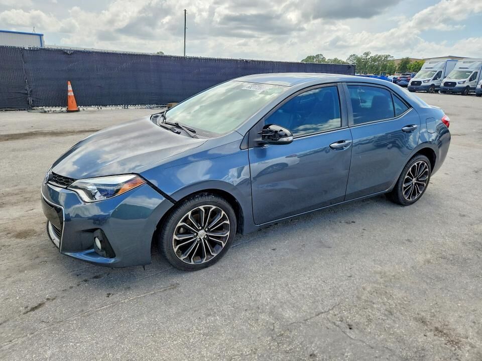 2015 TOYOTA Corolla