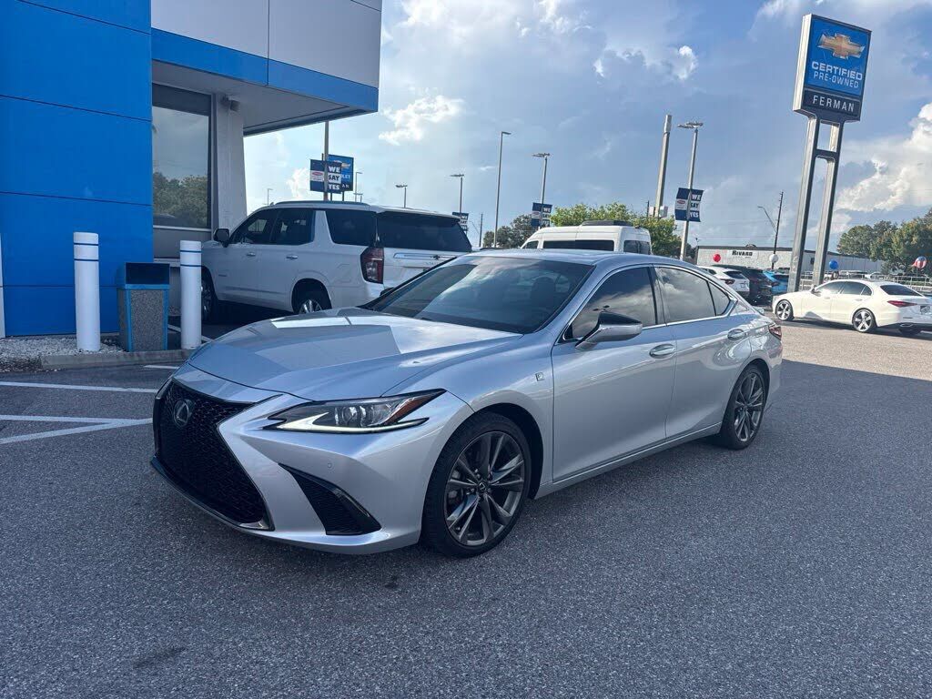 2021 LEXUS ES