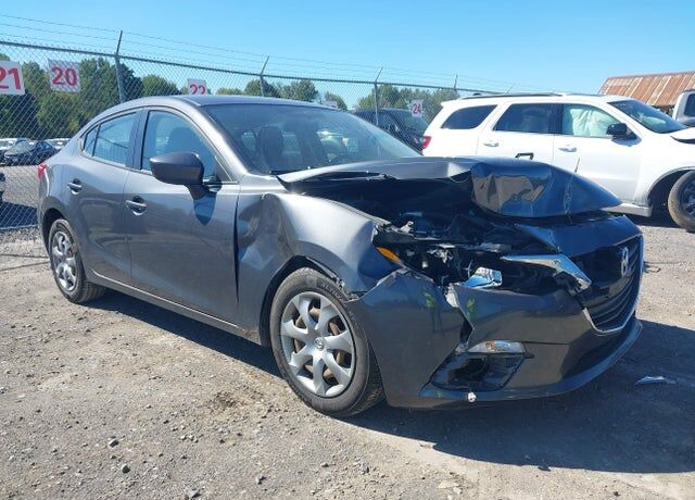 2014 MAZDA Mazda3