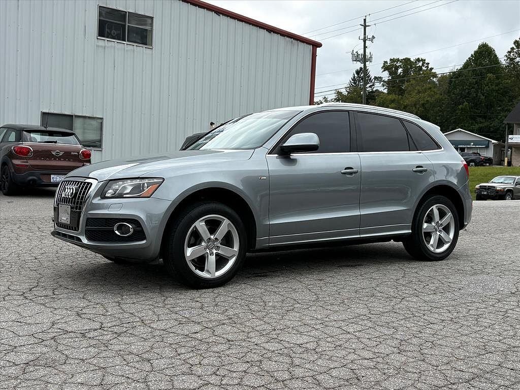 2011 AUDI Q5